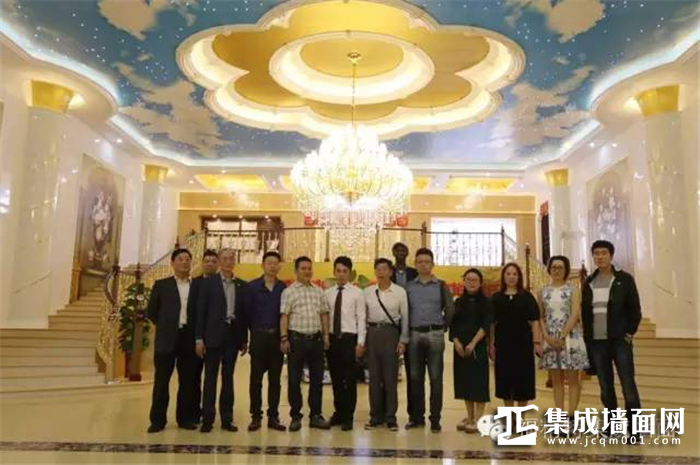 上海同济大学设计院携蒙古考察团赴上海福精特展开参观考察