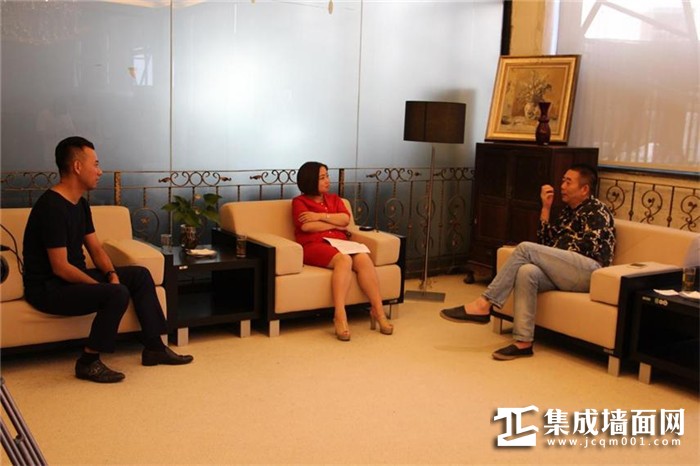 恋舍：嘉兴日报（禾商）采访年青CEO对话友邦（上市公司）董事长时沈祥先生