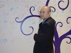 合作伙伴在欣邦树苗留下手印