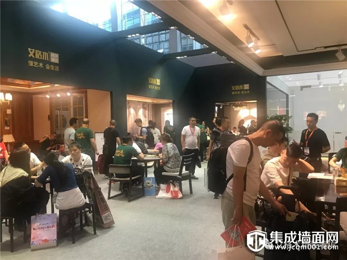 不容错过的2019艾格木精装墙顶广州展，来自孟菲斯饕餮盛宴！