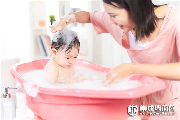 来斯奥A1薄悦多功能机让宝宝畅享沐浴时光！