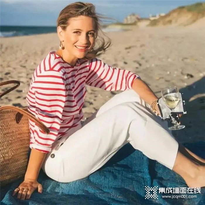 海创竹木美学墙板条纹风来袭，让家装出不一样的高级时尚感