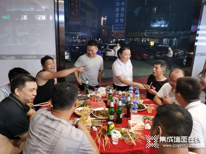 奥华《超级工长 感恩答谢会》成功举办，其工艺与细节得到高度赞赏！