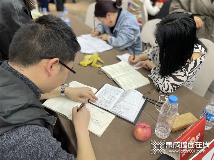 赋能终端，赢战市场丨奥华新品实操培训大会正式开幕！