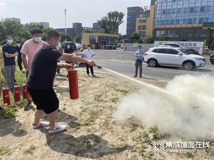 爱尔菲消防安全演习丨应急演练始于心，防患未“燃”在于行